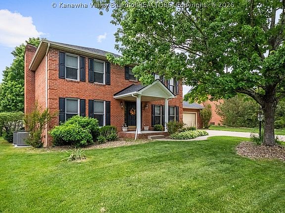 2nd image of 112 Willowood Cir