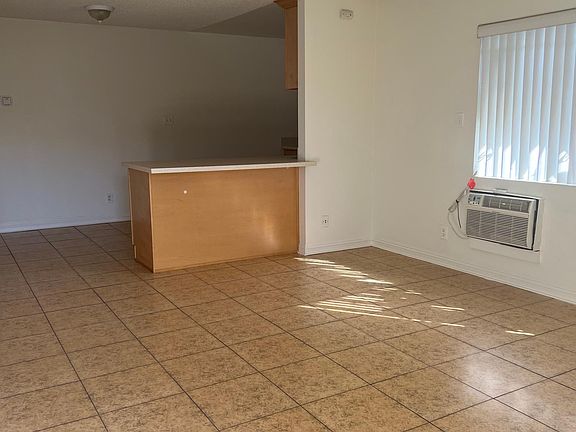 3rd image of 1056 S Dewey Ave #2