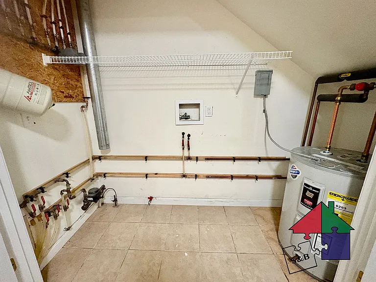 33 Green St #107 — Photo 7