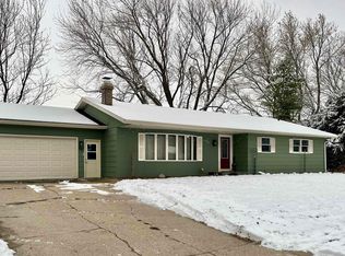 172 W Waupun St, Oakfield, WI 53065