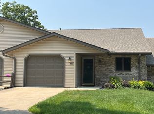 703 Deerview Ln, Morrison, IL 61270