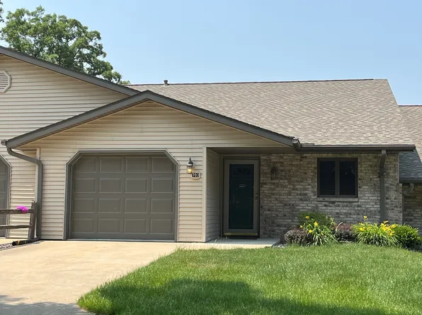 703 Deerview Ln, Morrison, IL 61270