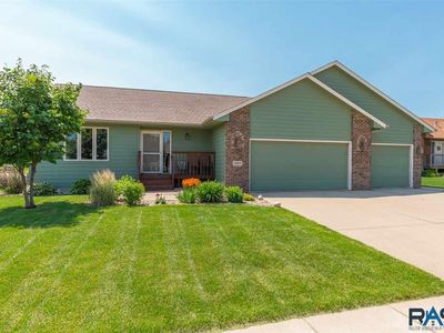 3917 W 84th St, Sioux Falls, SD, 57108
