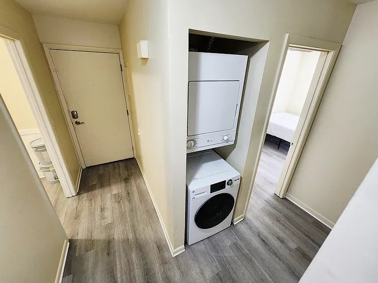 Laundry, Hallway, Entrance