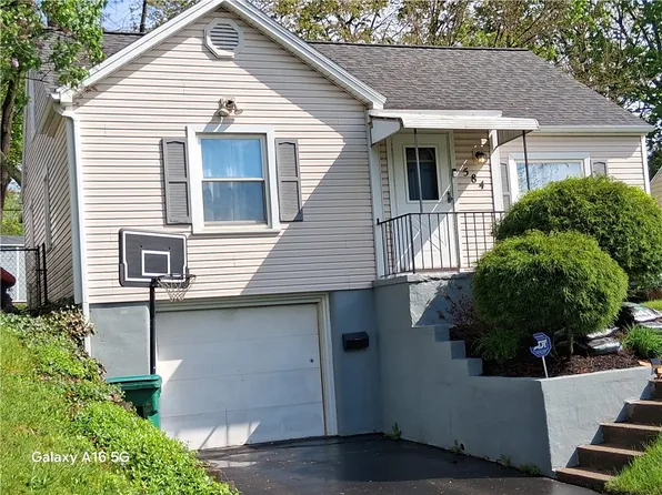 584 Falstaff Rd, Rochester, NY 14609