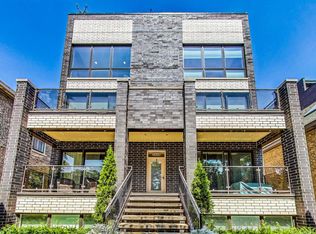 2448 W Thomas St #3W, Chicago, IL 60622