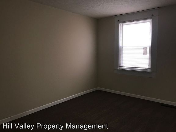 4th image of 926 S Center St APT 1