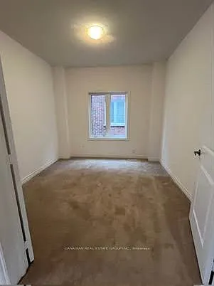 183 Werry Ave — Photo 14
