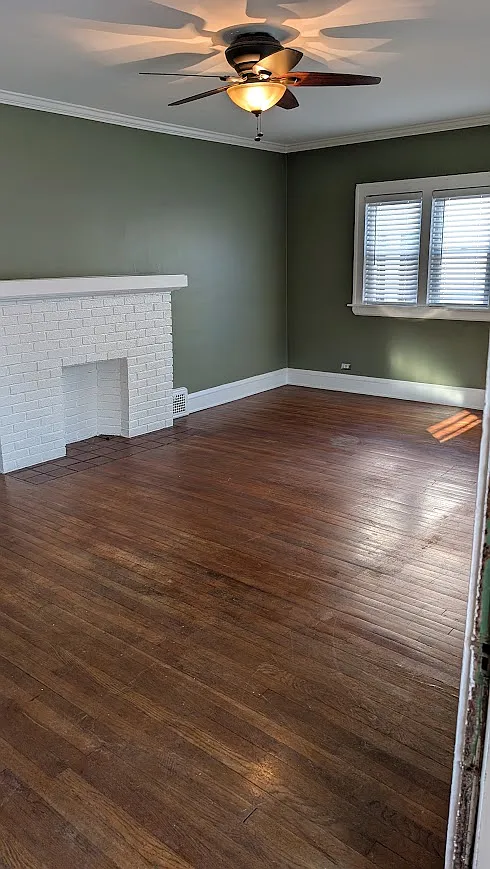 1656 Cordova Avenue — Photo 2