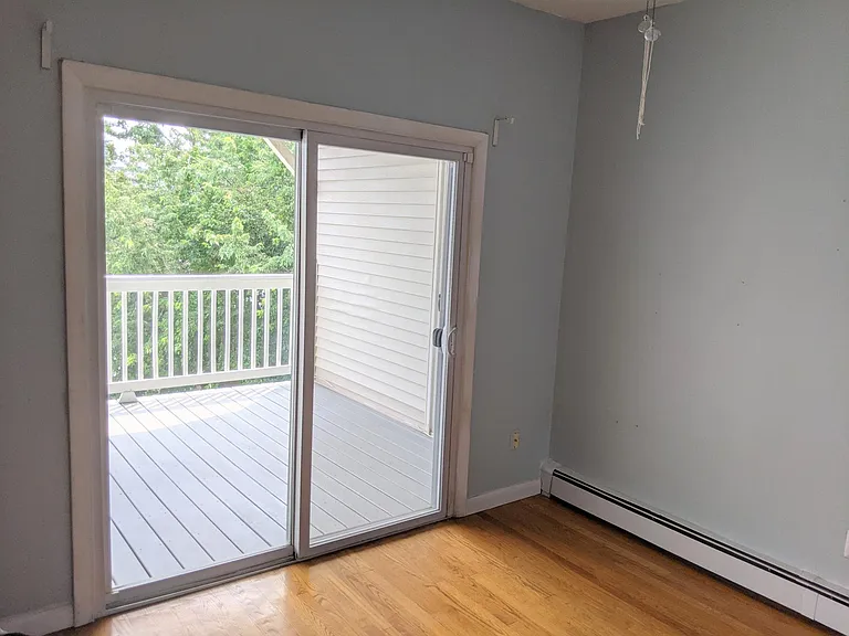 787 E 3rd St #3 — Photo 12