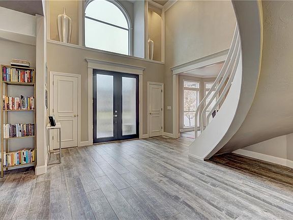 3rd image of 1808 Rising Star Ln