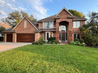 14203 Seward St, Omaha, NE 68154