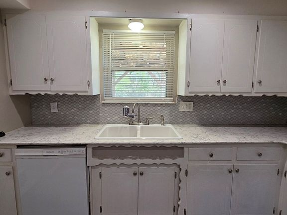 2nd image of 5028 S Georgia Pl