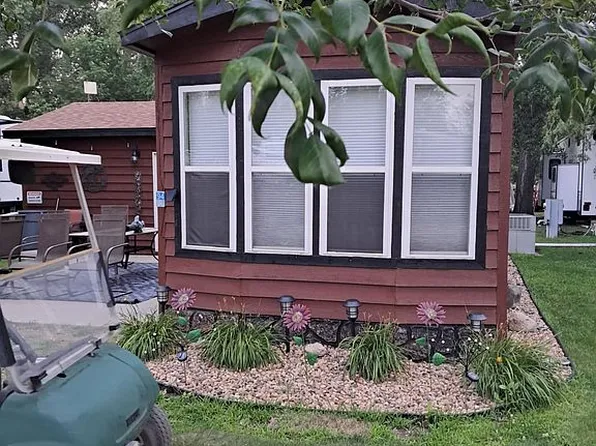 177 Silver Creek Trl #94, Wentworth, SD 57075