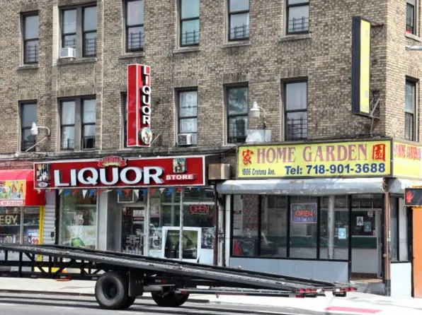 1814 Crotona Avenue image 5 of 9