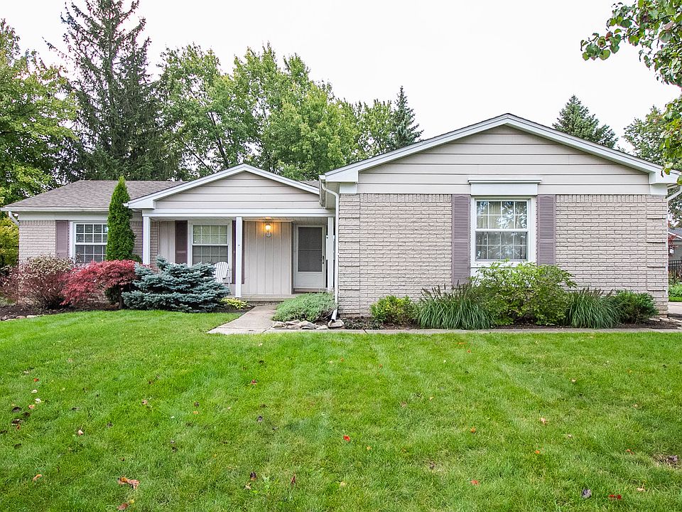 1st image of 36665 Lansbury Ln