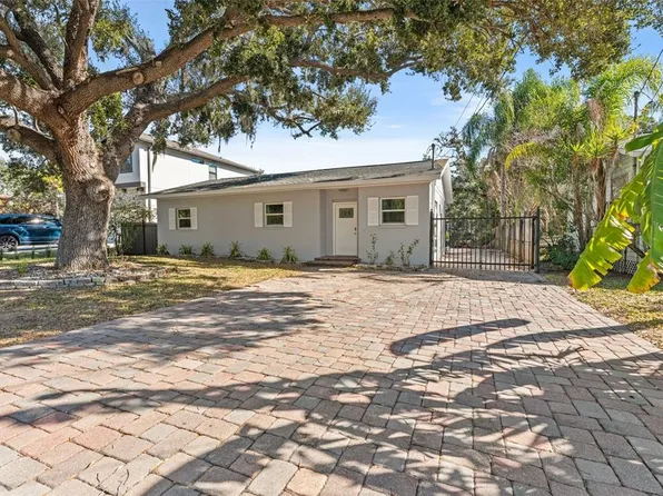 7425 Seagull Way, Tampa, FL 33635