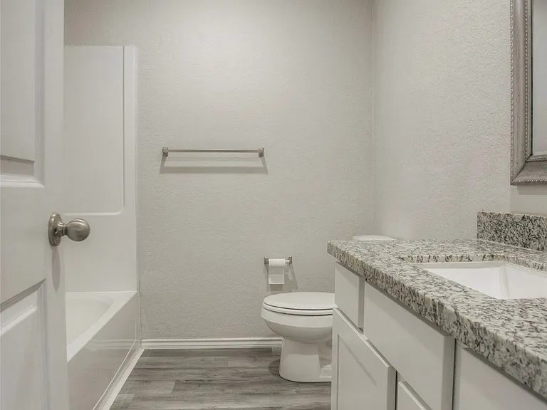 4 Big Lake Cir — Photo 11