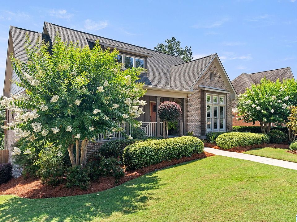 2nd image of 1149 Hibiscus Dr