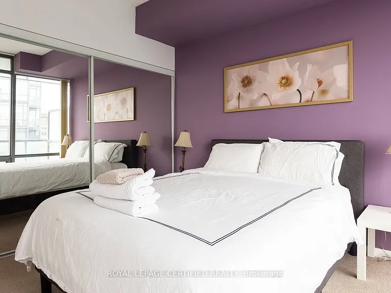 38 Grenville St #3210 — Photo 13