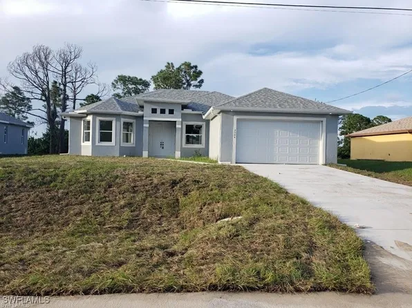 6050 Langdon Ave, Fort Myers, FL 33905