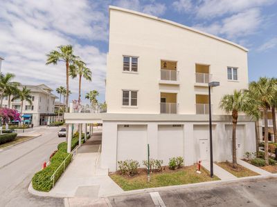 1150 Town Center Drive #201, Jupiter, FL, 33458
