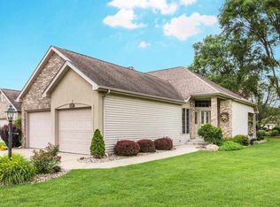 1625 Cobblestone Blvd, Elkhart, IN 46514