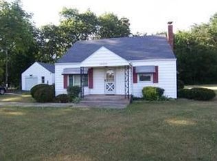 23695 Kern Rd, South Bend, IN 46614