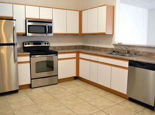 1422 Cantwell Ln APT 3, Belleville, IL 62226