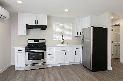 2nd image of 1270 Naranca Ave #2