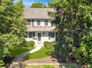 1440 W 50th Ter, Kansas City, MO 64112