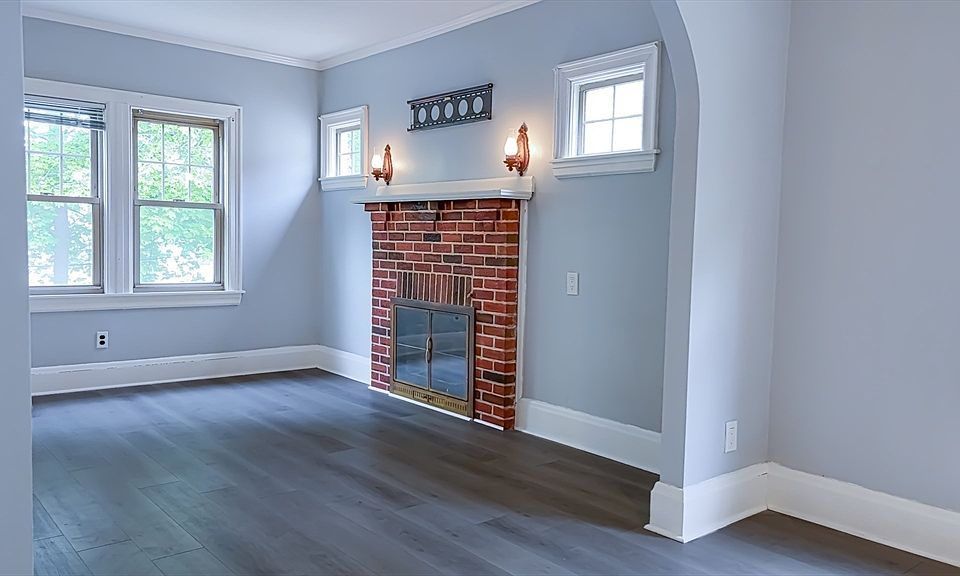 1st image of 56 Raddin Grove Ave