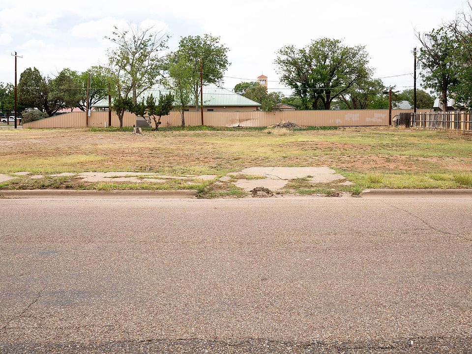 2nd image of 1920 15th St