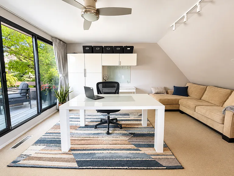 Furnished home office / 3rd bedroom