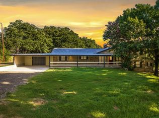 1899 Fm 67, Covington, TX 76636