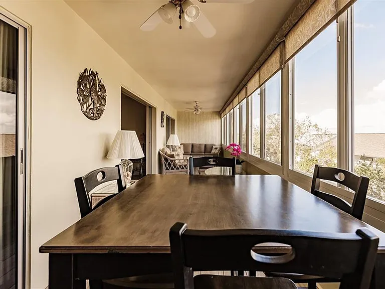 1255 E Peppertree Dr #306 — Photo 3