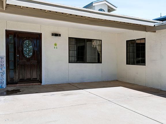 4th image of 1770 W Sunset Dr