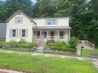 136 W Genesee St, Chittenango, NY 13037