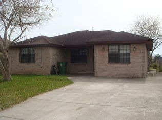 308 W 8th St, Los Fresnos, TX 78566