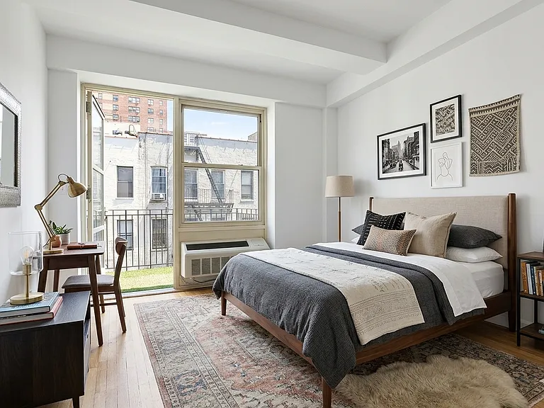 114 Ridge St #5/6C — Photo 3
