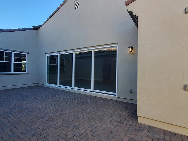 241 E Azalea Dr — Photo 28