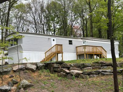 126 Middle Rd, Greentown, PA, 18426