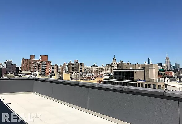 Rented by REAL New York | media 7