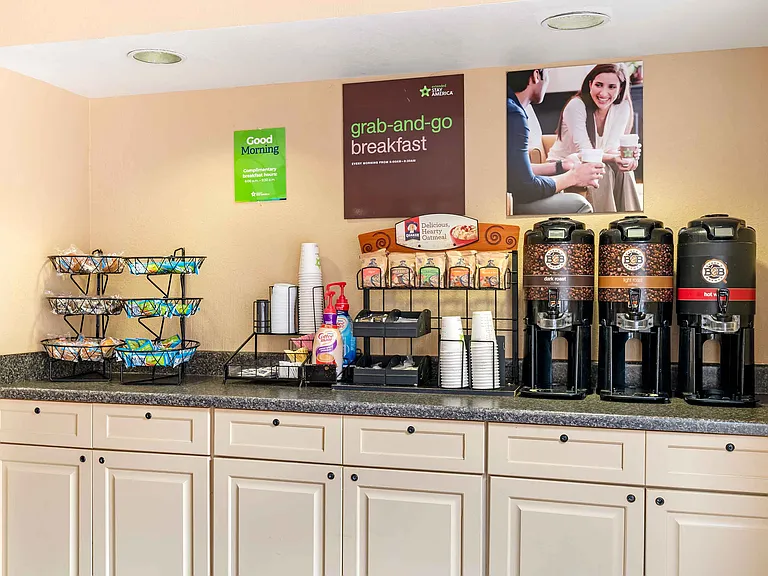 Free Grab-and-Go Breakfast
