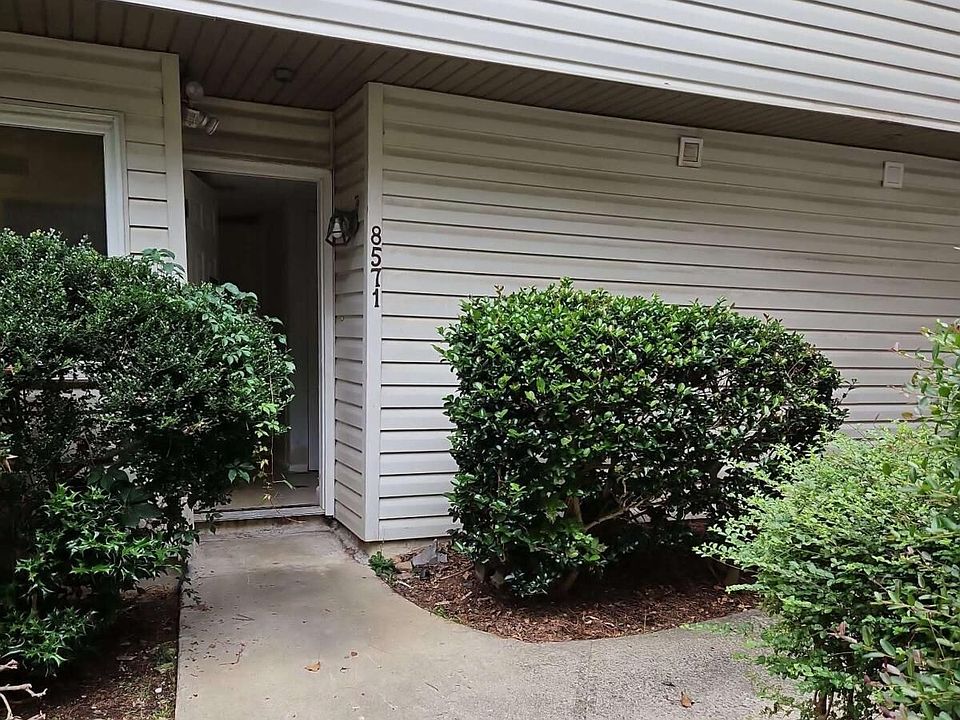 1st image of 8571 Parkside Dr