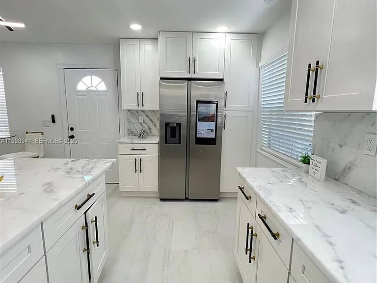 708 Normandy Ln #708-O — Photo 8