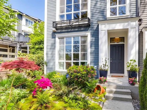 3437 Wilkie Ave #1, Coquitlam, BC V3B 0E5