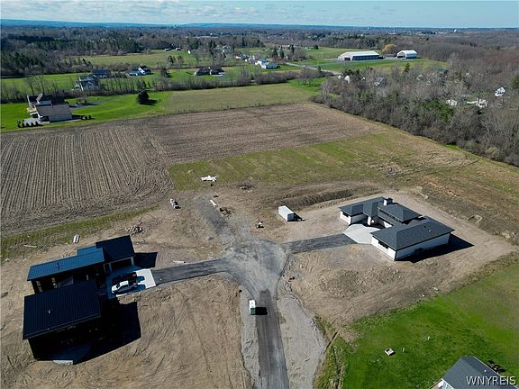 3rd image of 1210 Rice Rd