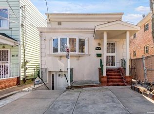 8610 55th Rd, Flushing, NY 11373