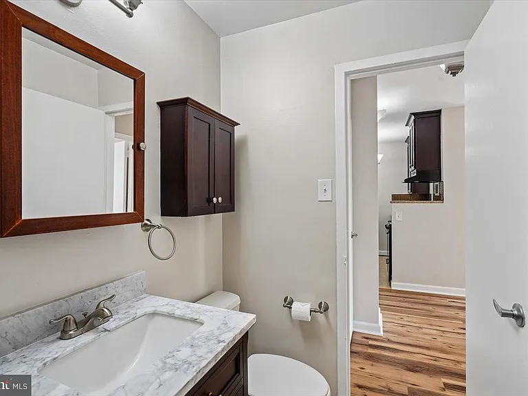 1121 Arlington Blvd #609 — Photo 17